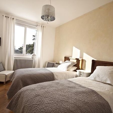 La Maison De Roussille Bed & Breakfast Francheville  Exterior photo